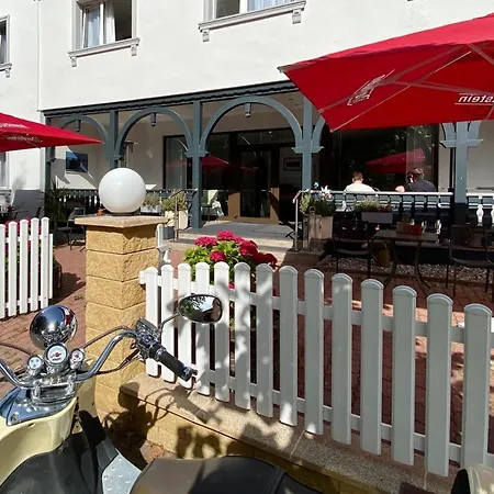 Altes Kurhaus 2* Baabe