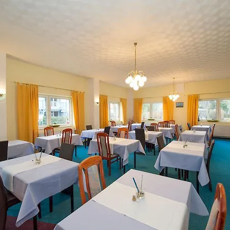 Altes Kurhaus 2* Baabe