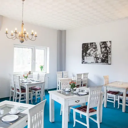 Altes Kurhaus Otel Baabe