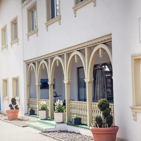 Hotel Altes Kurhaus 2*